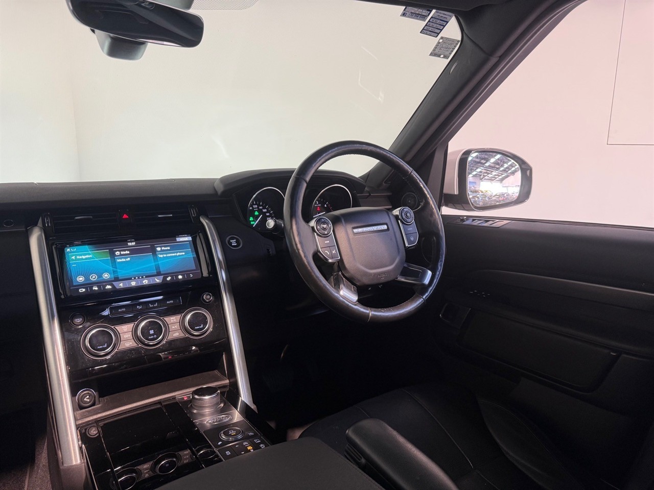 2017 Land Rover Discovery