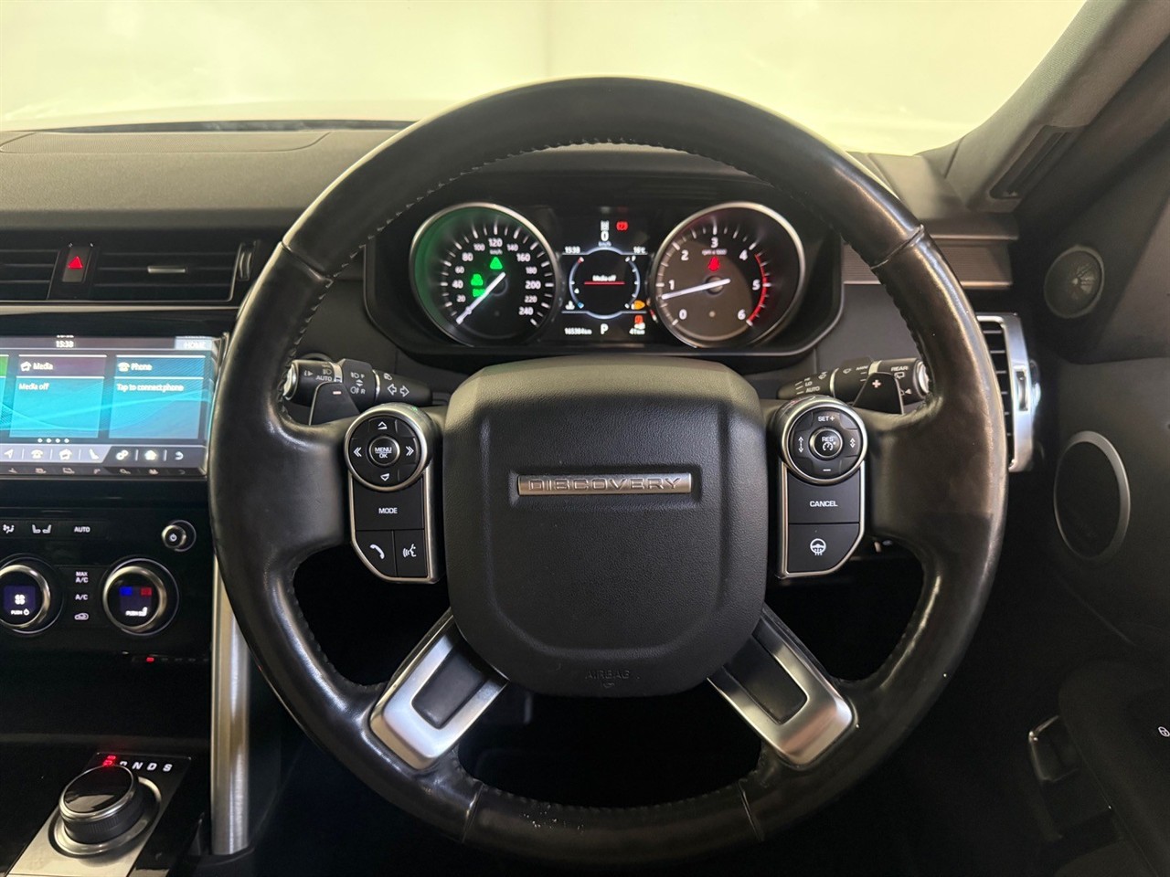 2017 Land Rover Discovery