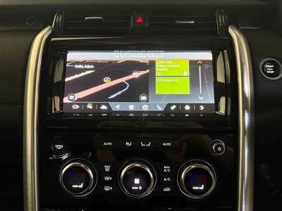 2017 Land Rover Discovery - Thumbnail