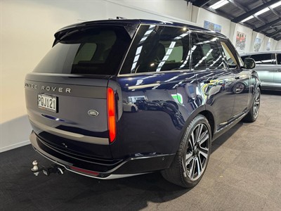 2022 Land Rover Range Rover - Thumbnail