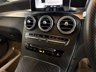 2018 Mercedes-Benz GLC 220 - Thumbnail