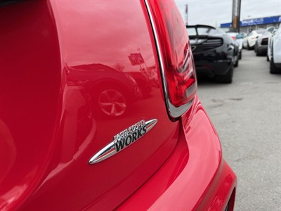 2015 Mini Cooper S - Thumbnail