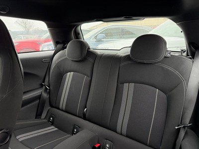 2015 Mini Cooper S - Thumbnail