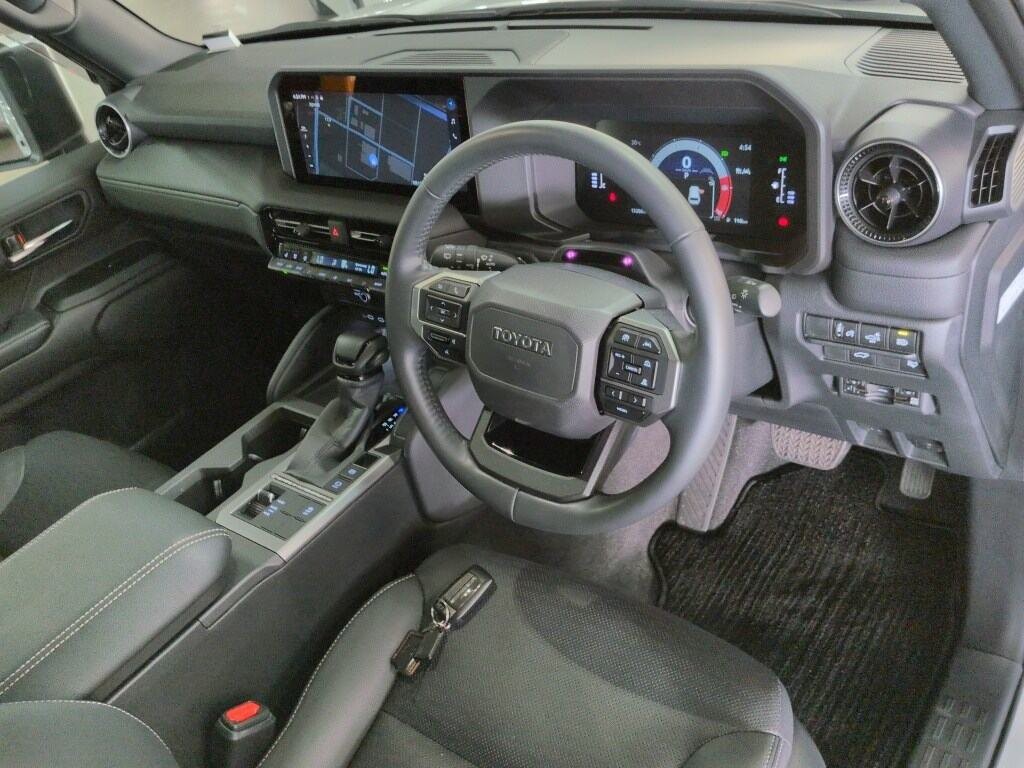 2024 Toyota Land Cruiser Prado
