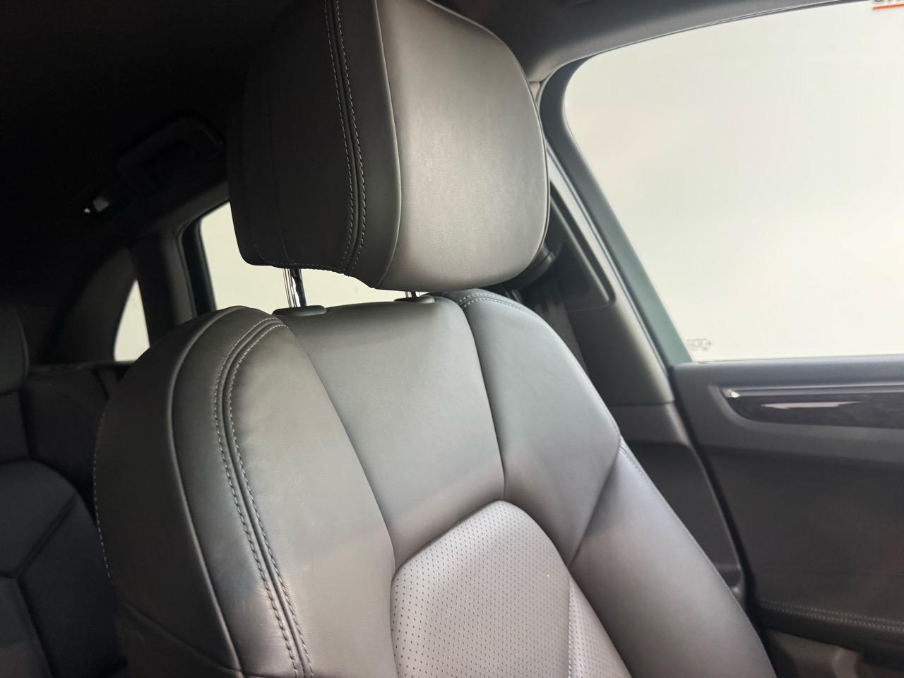2017 Porsche Macan