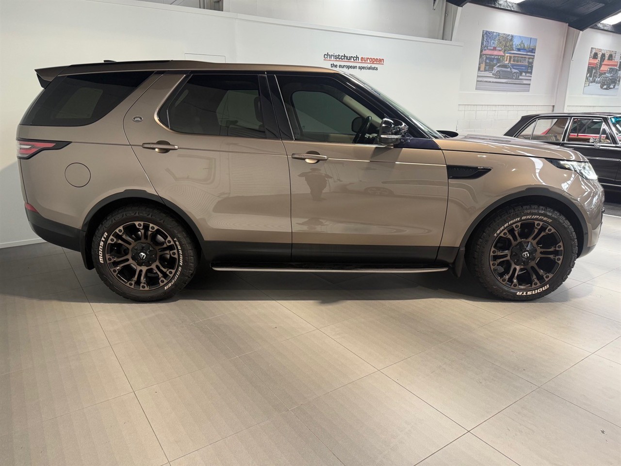 2017 Land Rover Discovery