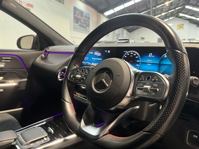 2021 Mercedes-Benz EQA - Thumbnail