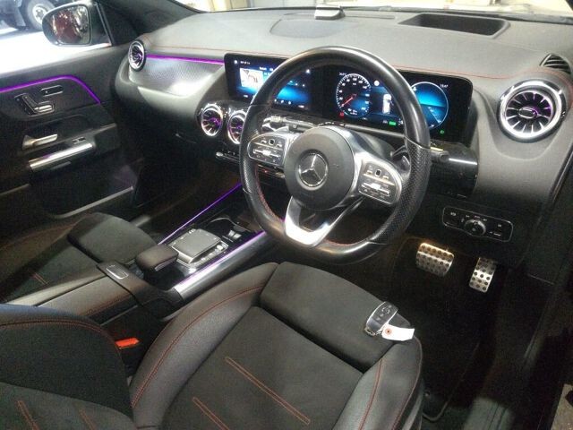 2021 Mercedes-Benz EQA