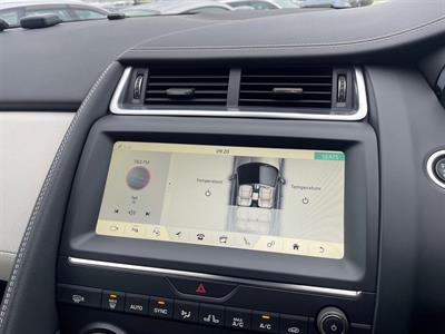 2018 Jaguar E-Pace - Thumbnail