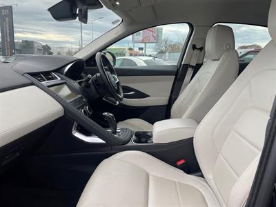 2018 Jaguar E-Pace - Thumbnail