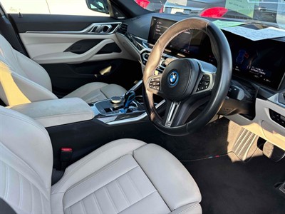 2022 BMW i4 - Thumbnail