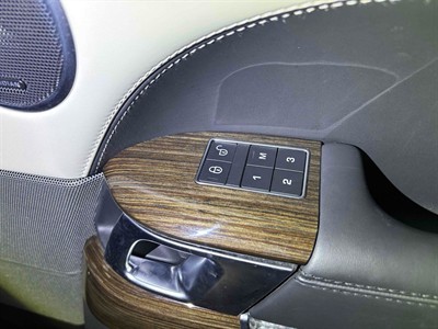 2019 Land Rover Range Rover Sport - Thumbnail
