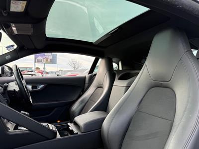 2016 Jaguar F-Type - Thumbnail