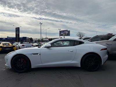 2016 Jaguar F-Type - Thumbnail