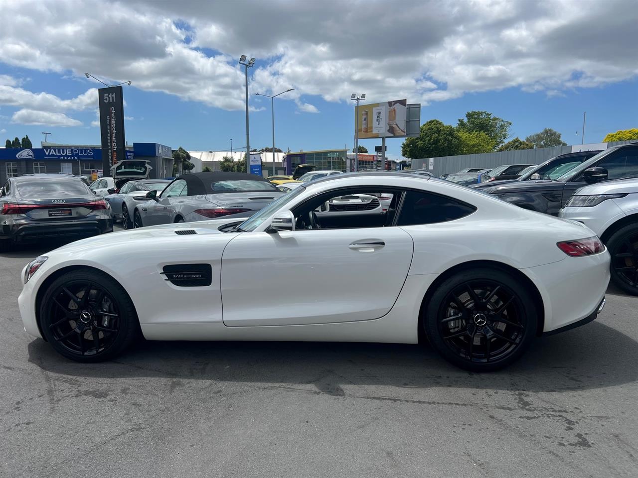 2017 Mercedes-Benz GT