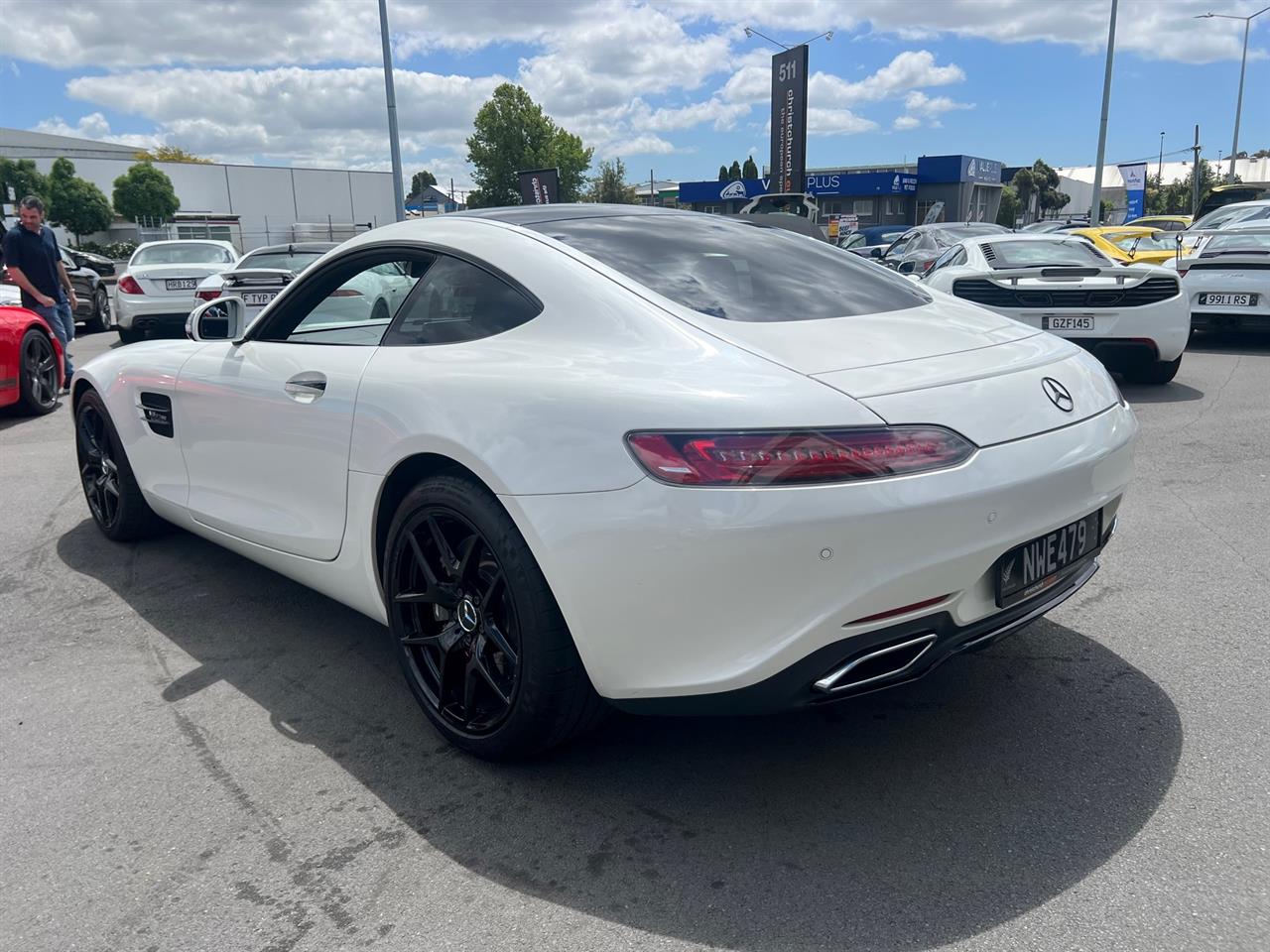 2017 Mercedes-Benz GT