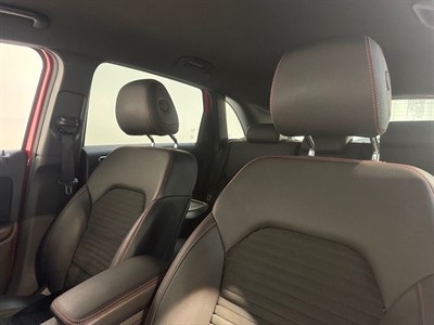 2016 Mercedes-Benz B 180 - Thumbnail