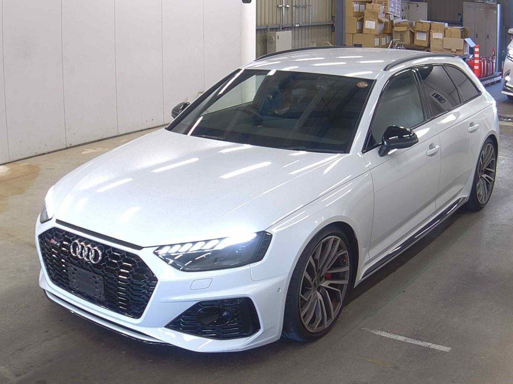 2021 Audi RS4