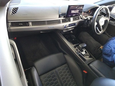 2021 Audi RS4 - Thumbnail