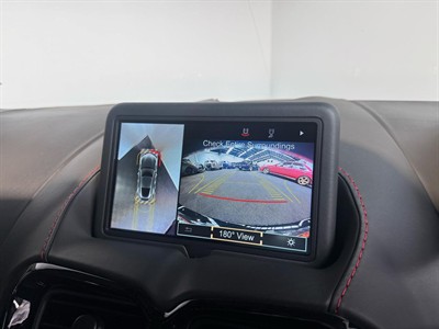 2018 Aston Martin Vantage - Thumbnail