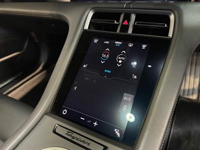2020 Porsche Taycan - Thumbnail