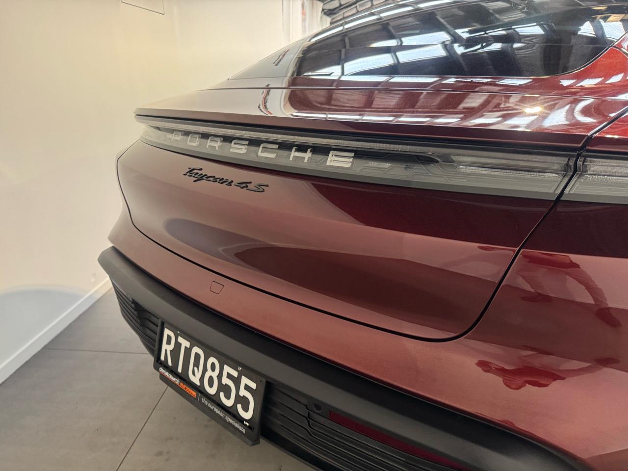 2020 Porsche Taycan