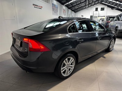 2011 Volvo S60 - Thumbnail