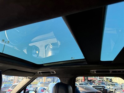 2023 Land Rover Range Rover - Thumbnail