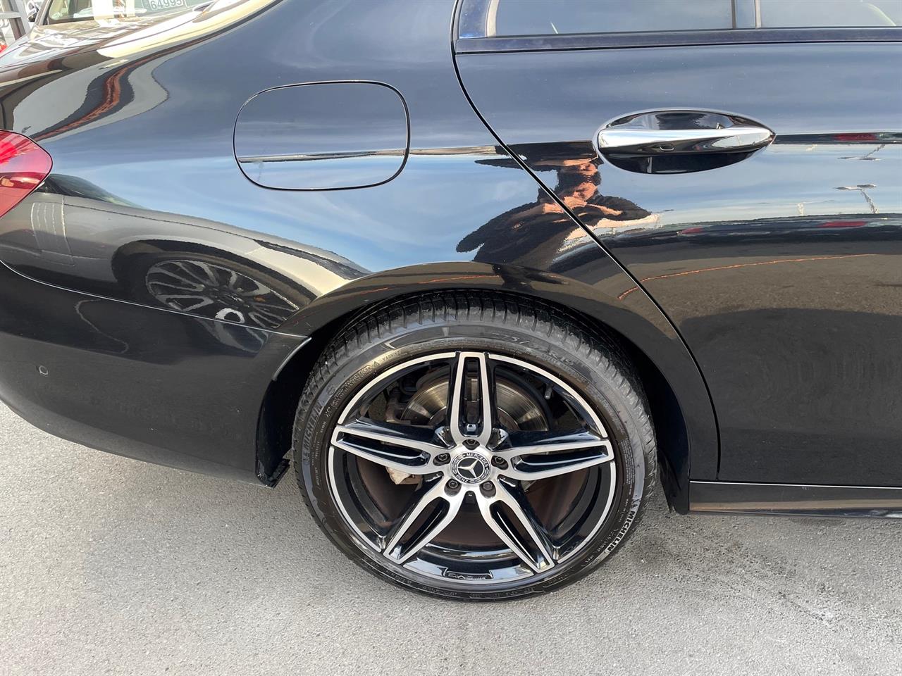 2017 Mercedes-Benz E 220