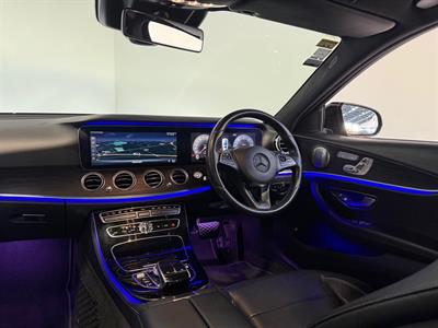 2017 Mercedes-Benz E 220 - Thumbnail