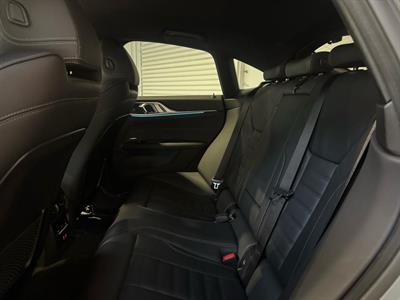 2022 BMW i4 - Thumbnail