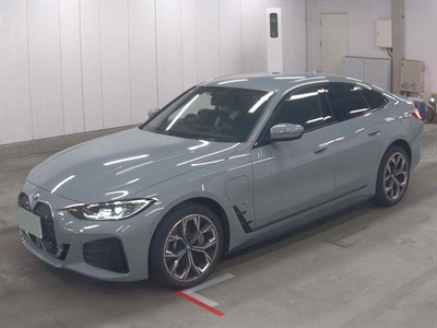 2022 BMW i4 - Thumbnail