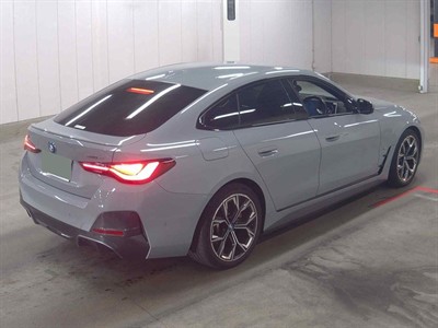 2022 BMW i4 - Thumbnail