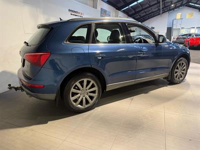 2009 Audi Q5 - Thumbnail