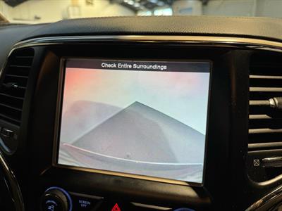 2014 Jeep Grand Cherokee - Thumbnail
