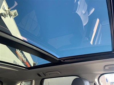 2015 Land Rover Range Rover Sport - Thumbnail