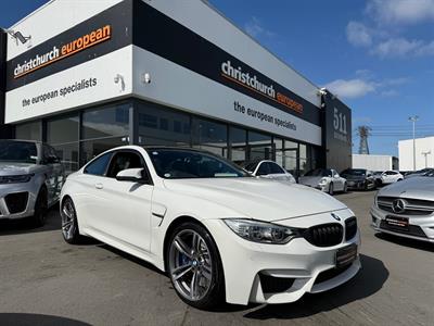 2015 BMW M4 - Thumbnail