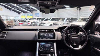 2019 Land Rover Range Rover - Thumbnail