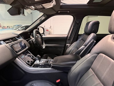 2019 Land Rover Range Rover - Thumbnail