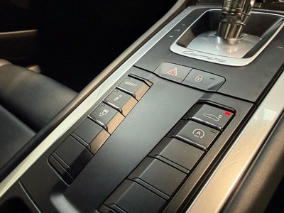 2014 Porsche 911 - Thumbnail