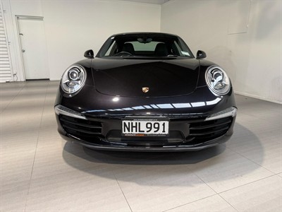 2014 Porsche 911 - Thumbnail