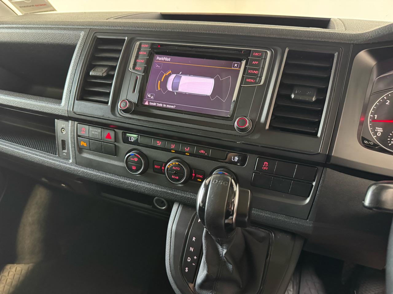 2018 Volkswagen Caravelle