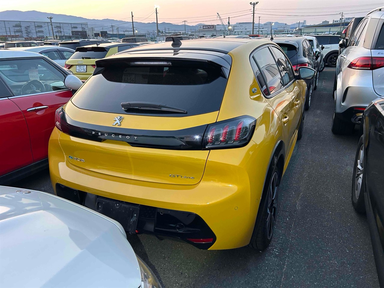 2021 Peugeot e-208