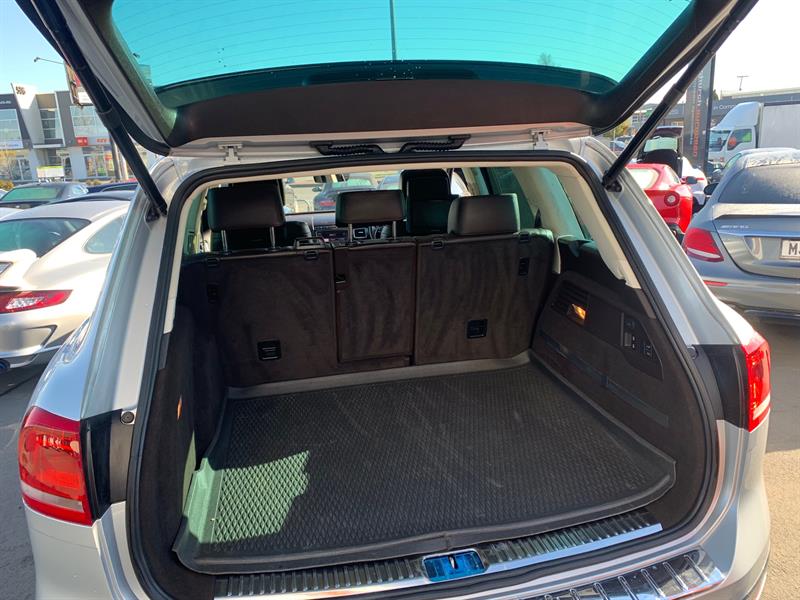 2017 Volkswagen Touareg