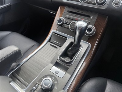 2011 Land Rover Range Rover Sport - Thumbnail