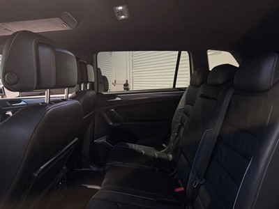 2019 Volkswagen Tiguan - Thumbnail