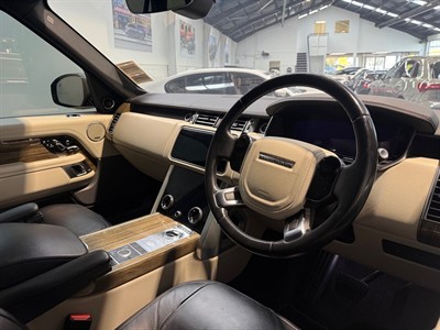 2019 Land Rover Range Rover - Thumbnail
