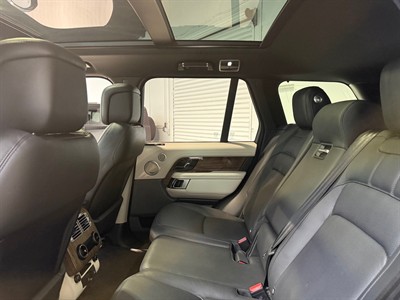 2019 Land Rover Range Rover - Thumbnail