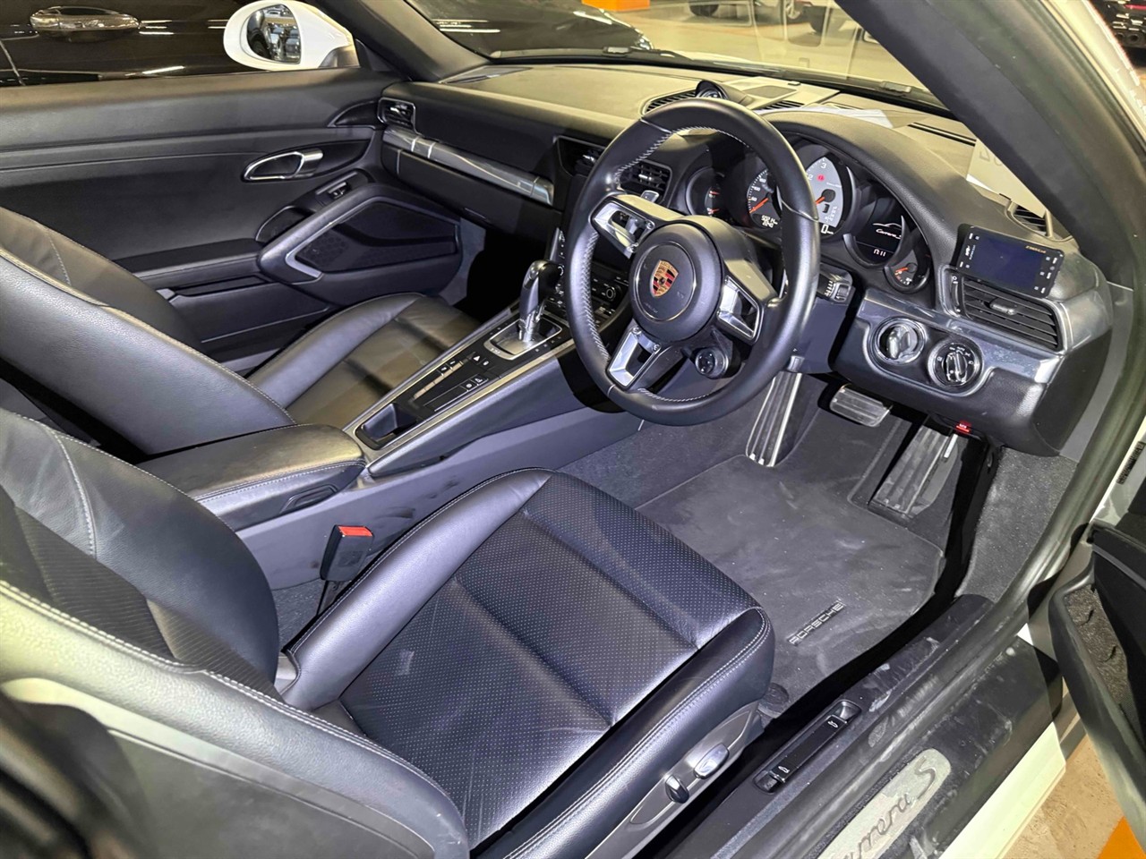 2016 Porsche 911