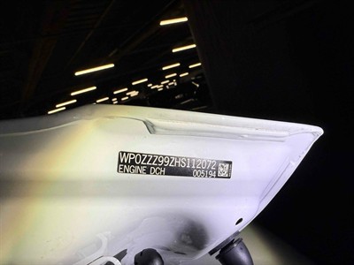 2016 Porsche 911 - Thumbnail